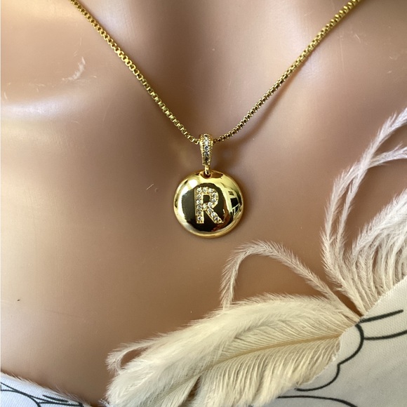 Fashion initials S necklace any occasion - Picture 12 of 13